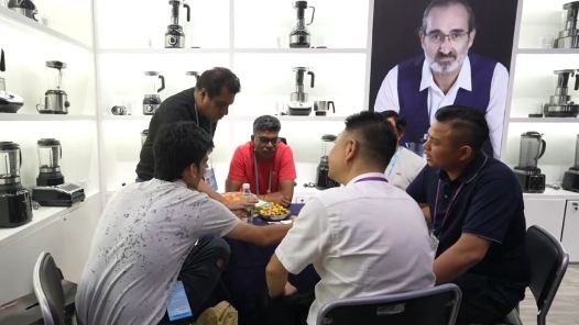 è¿?ç»?7å¹´å????广交ä¼? ?¥ç????è¿?ä½?å¤???????è´??©æ????? è¿?ç»?7å¹´å????广交ä¼? ?¥ç????è¿?ä½?å¤???????è´??©æ?????