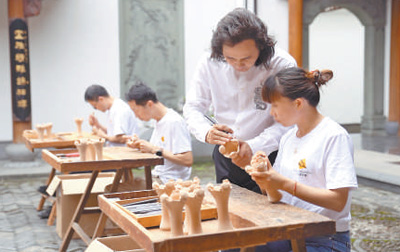 æµ?æ±?ä¸??³æ?¢ç´¢??????+产ä?????å±??°è·¯????以æ?¨ä¸º??#32;???»å???? title=