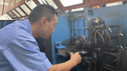 工???·????中?纺?大工???赵?????????????????任?诱??????? ?????追???????????精?