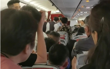 女?躺座???起????????????????@??起??件