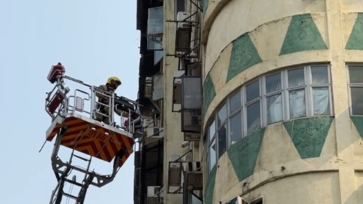 ????B??大?>????亡人?????? title=